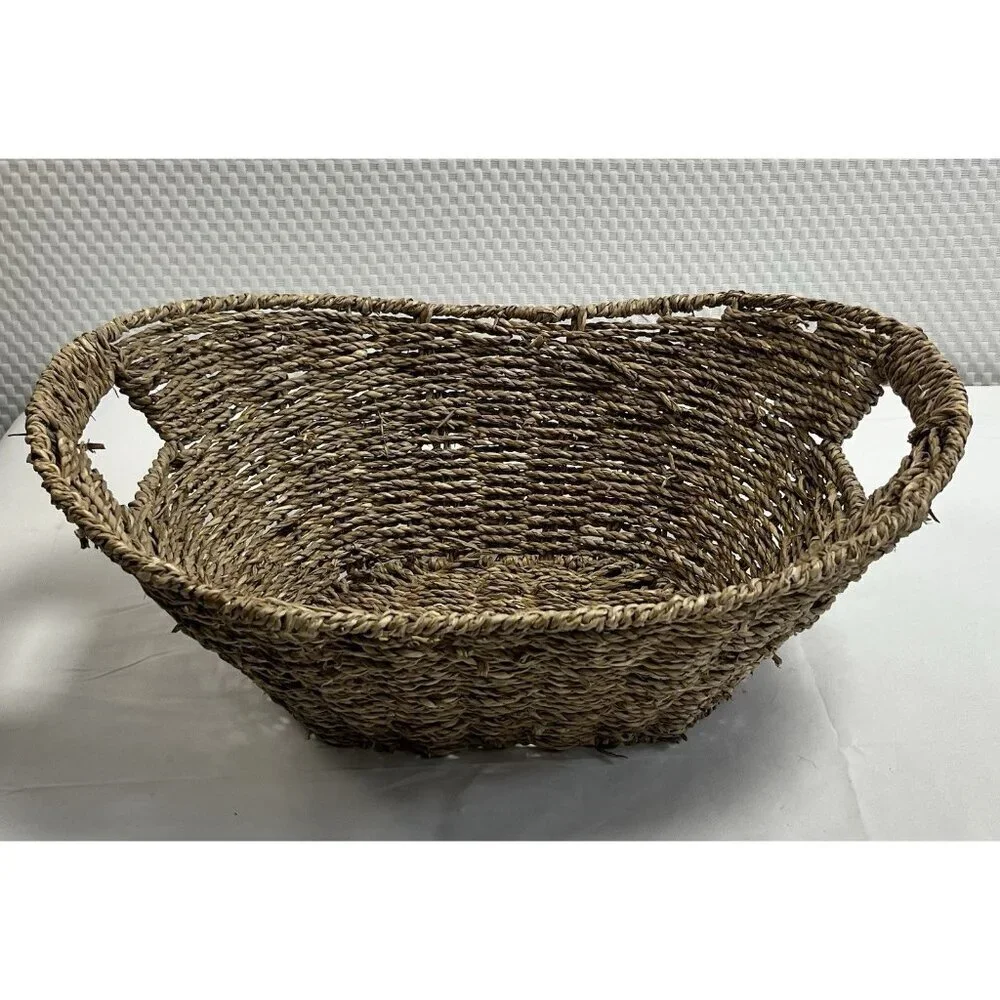 2 Vintage/Boho/Beach/Cottage Woven Seagrass Baskets Lot 🤍